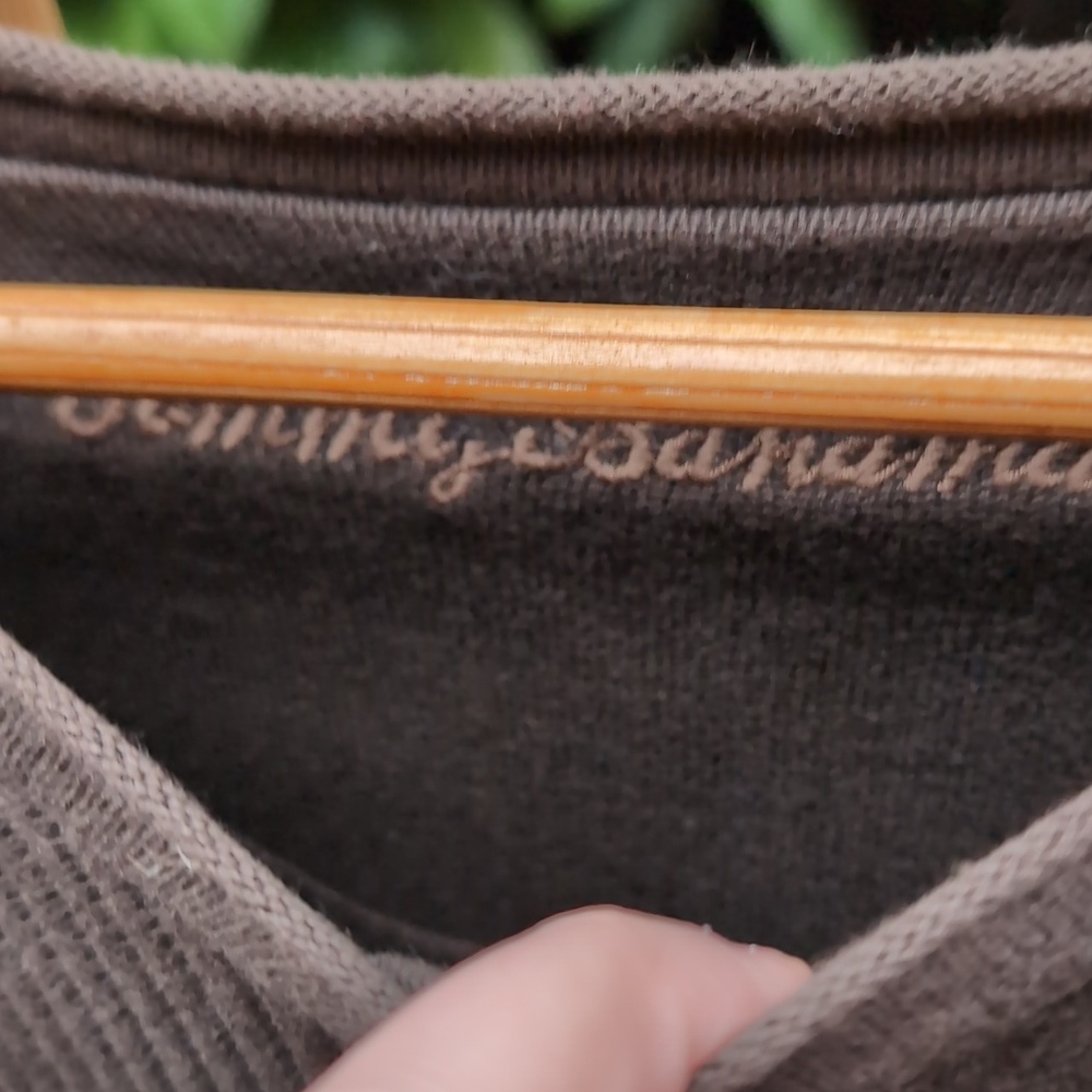 Tommy Bahama Brown V-Neck Sweater 100% Cotton - Picture 3 of 4
